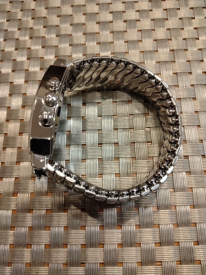 Hamilton Ventura Chronograph Quartz - Very good condition image 3