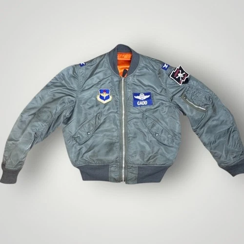 Vintage Military Jacket Flyer's Man Light Zone L-2B Medium Vietnam Flown Colonel