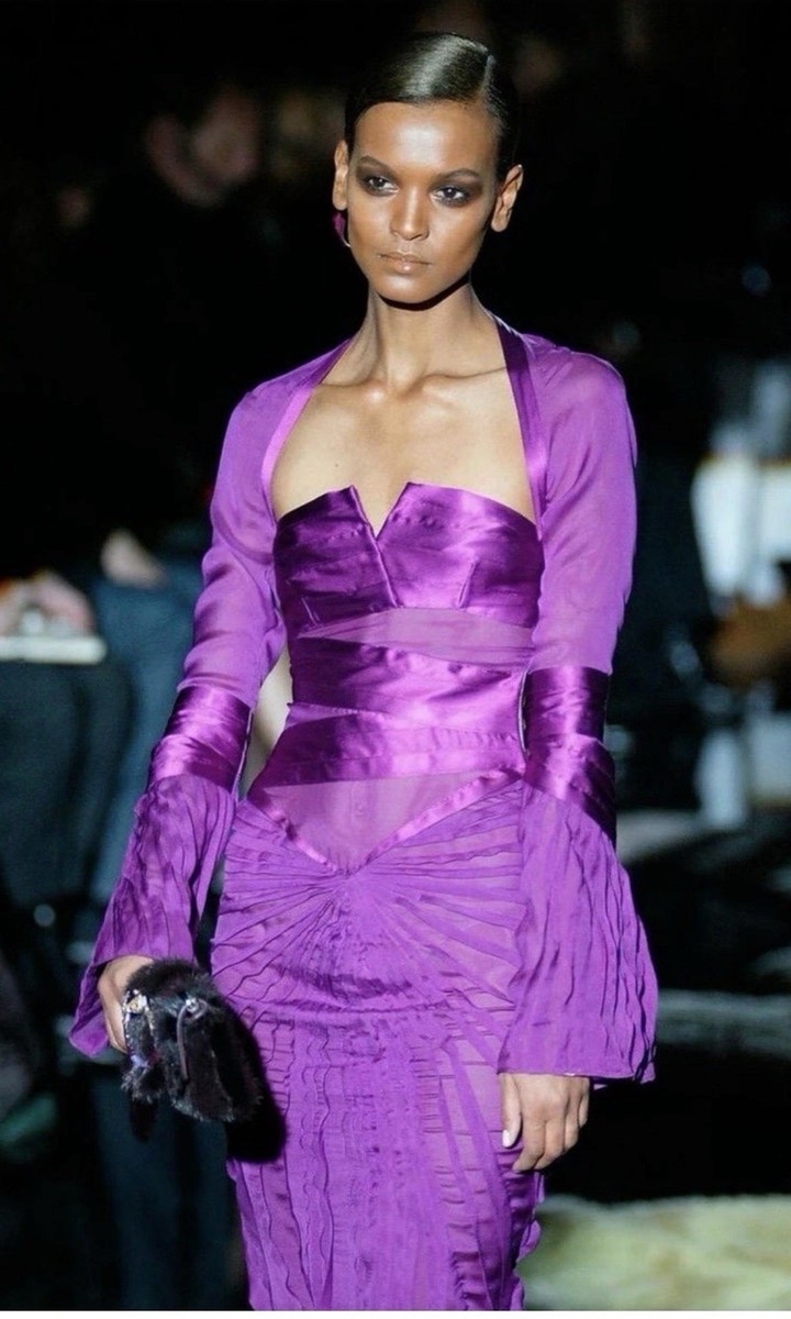 GUCCI by TOM FORD* Iconic Runway F/W 2004 Final Collection Silk
