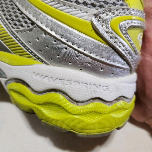 Spira Scorpius II Wavespring Shoes Mens Size 9. 5 Shoes Silver&Yellow - Picture 17 of 17