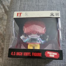 IT - THE MOVIE  Pennywise  Vinyl Figure 4.5 Inch Collectible NIB