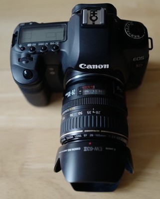 Canon EOS 5D Mark II 21,1MP DSLR-Kamera-Kit mit 28-105mm/F3,5-4,5 II Objektiv