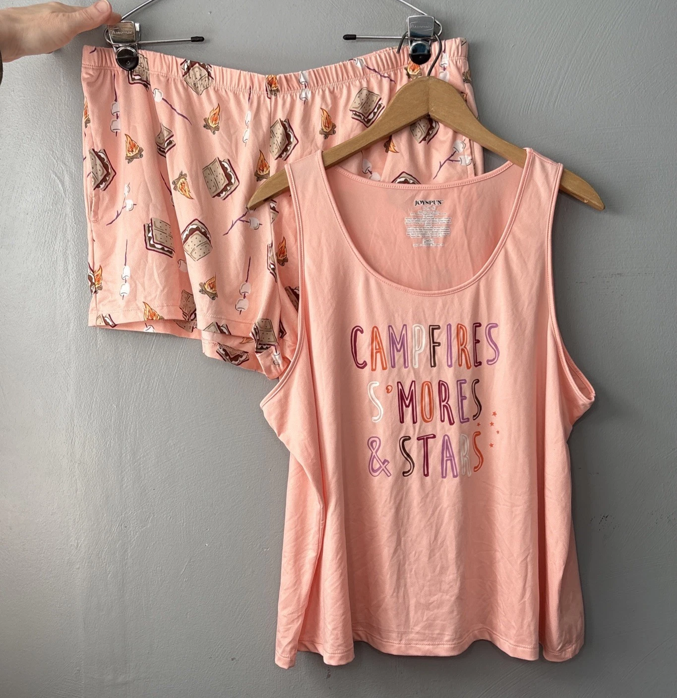 Joyspun Pajamas Set Size XL Knit Shorts Tank Top Camping Smores Summer Sleepwear
Opens in a new wind