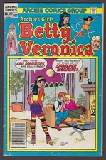 Archie's Girls BETTY & VERONICA #317 Archie Series comic book 5 1982