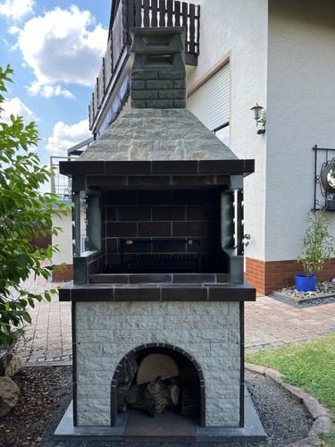 Bildhübscher Steingrill BBQ Grillkam Versndkstn abhängig PLZgriech. Marmor 1,10m - Bild 1 von 24