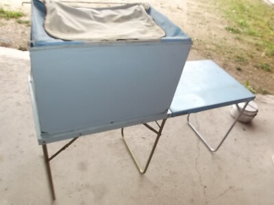 Ancienne table de camping Plianfer - Sport & Plein air
