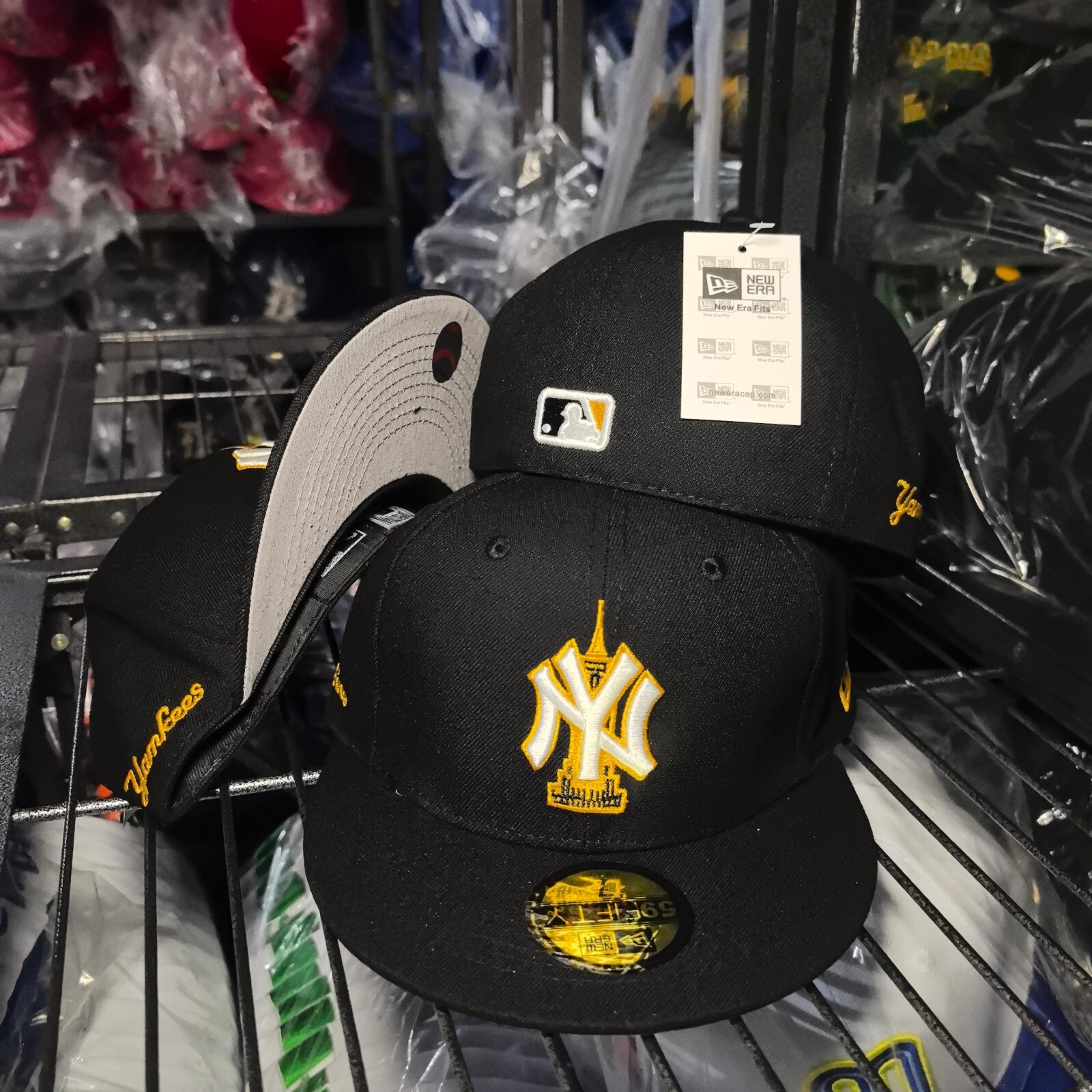 MLB New York Yankees Black Fitted Cap 59FIFTY Non-Adjustable