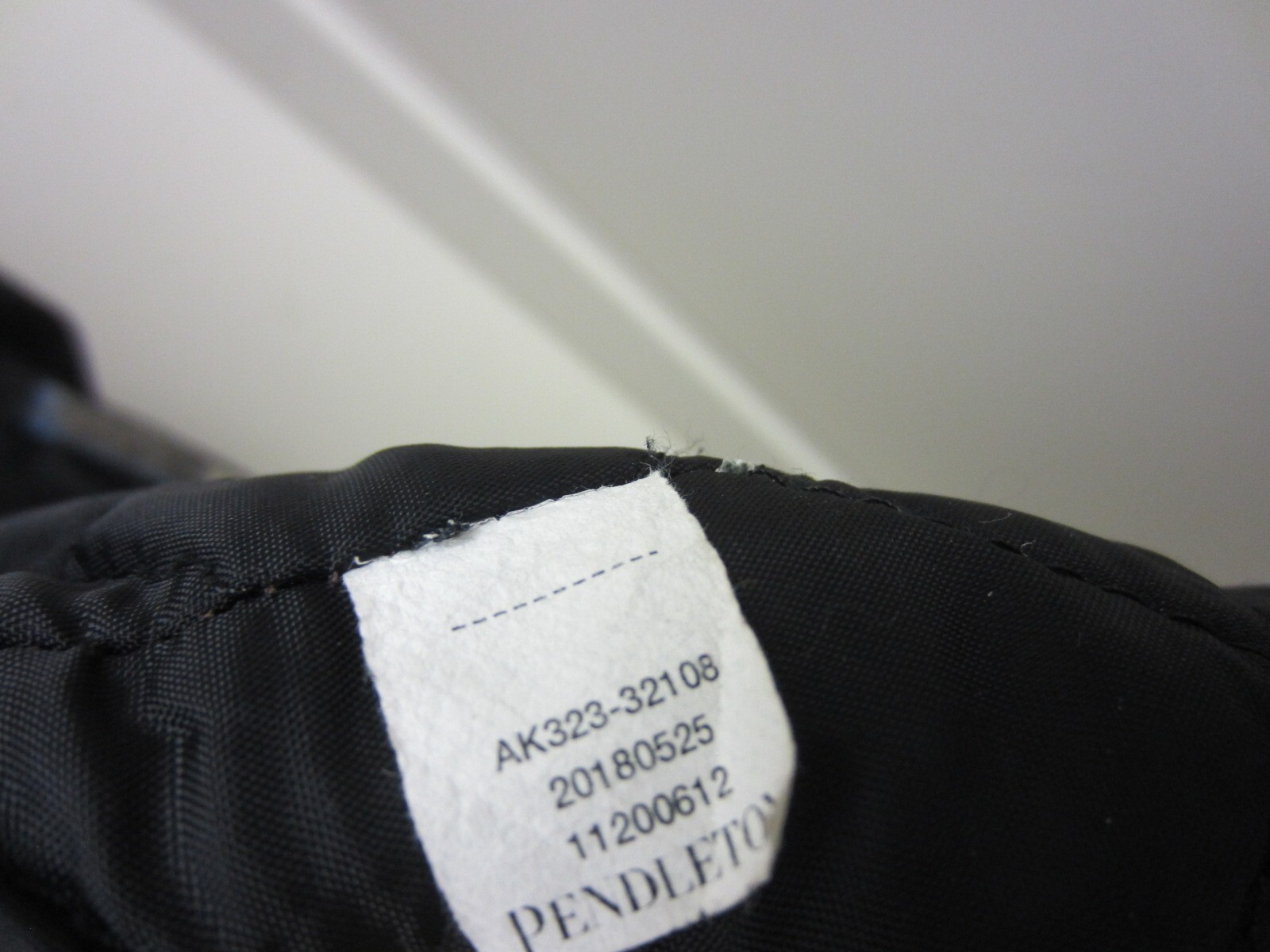 PENDLETON Quilted Lined Shirt Jacket Shacket Plai… - image 11