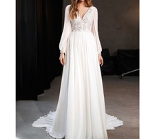 Boho A Line Wedding Dress V Neck Illusion Back Lace Appliques Chiffon Bride Gown
