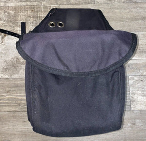 LARGE WEAVER BLACK INSULATED SADDLE BAGS