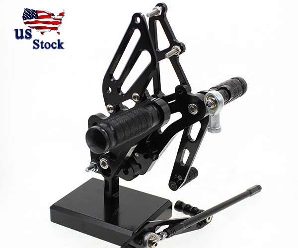 Pedal de estriberas de ajuste CNC negro para Suzuki GSXR600 GSXR750 2006-2010 Foto 2 de 2