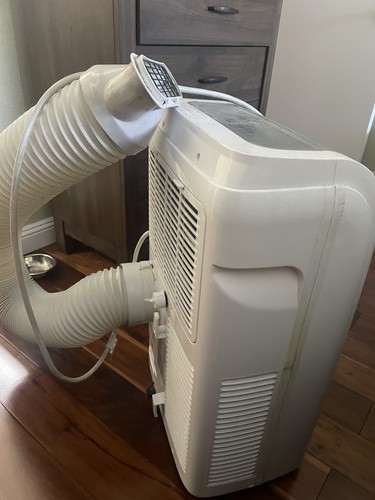 Stay Cool this Summer - Rarely Used Black And Decker Portable Air Conditioner