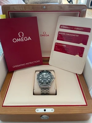 Omega Seamaster Diver 300M Co-Axial Master Chronometer 42mm Black Full Set - Image 1 of 4