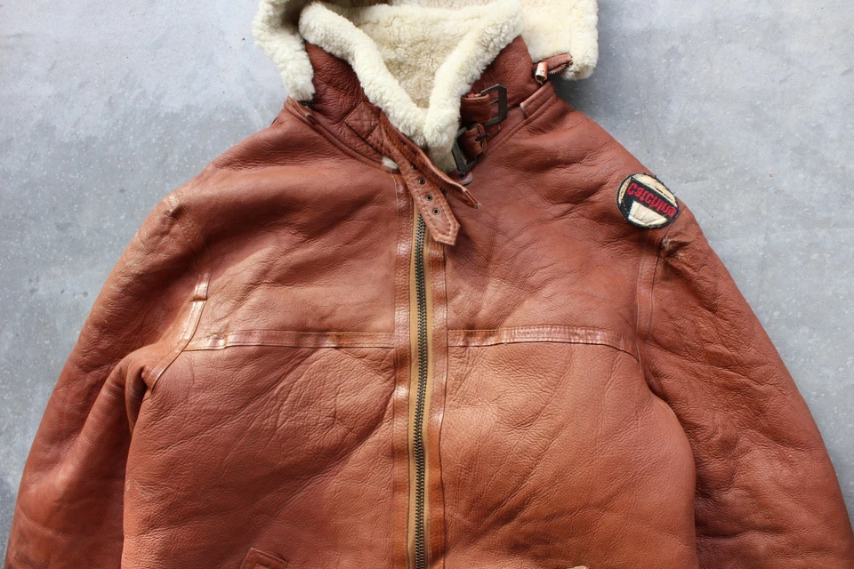 Vintage 1960s 70s Sheep shearling Orange hooded jacket size XXL - Image 2 of 4
