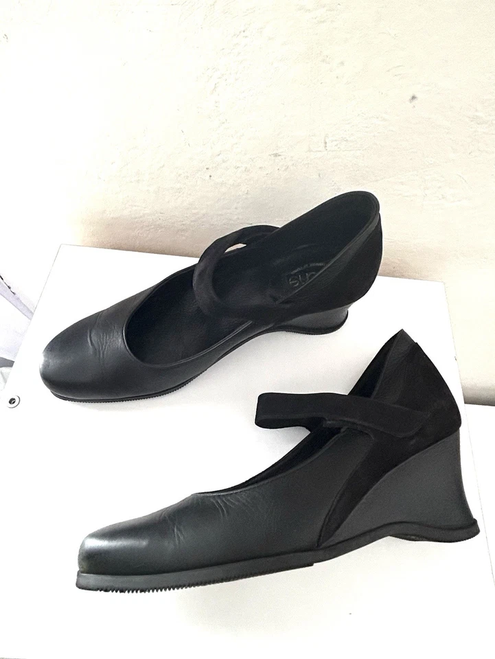 Chaussures à Talon compensé "ARCHE" Noire – P 40 - Photo 1/4