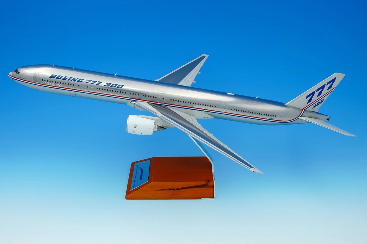 25+ JC Wings 1:200 Scale Diecast Aircraft & Spacecraft Boeing 777