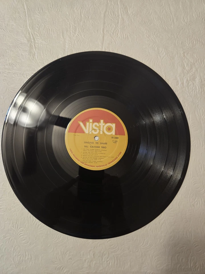 The Bill Gaither Trio Singing To Share 1973 Vinyl LP Vista R1240 - Image 3 of 4