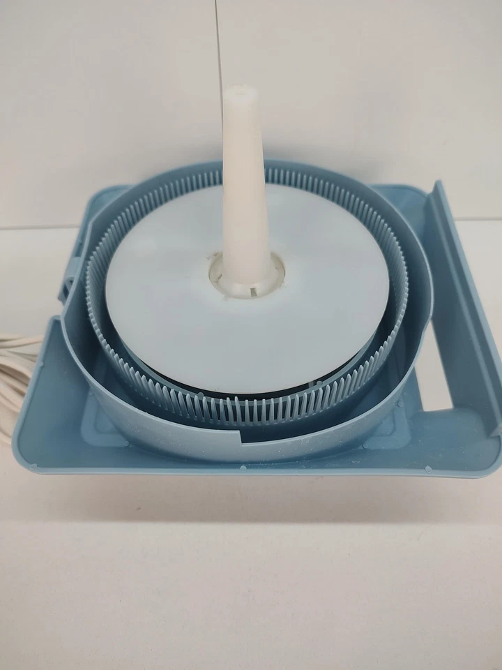 Sunbeam Cool Spray Humidifier Cool Mist Tabletop Impeller Room Blue White Unit - Image 3 of 4