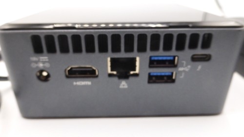 Intel NUC NUC8i3BEH1 Mini PC 8GB RAM - 250GB HD - WIN 10 Pro - Afbeelding 3 van 4