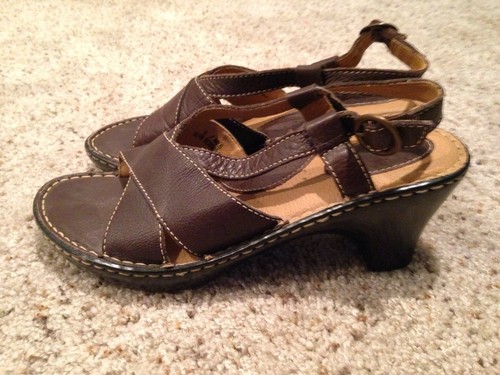 Womens b.o.c. Born Brown Leather Heeled Sandal Shoe Size 9 Medium 40.5 bc6080 - Picture 1 of 11