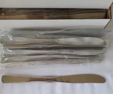 Olive Garden World Tableware Stainless Steel Knives 8-1/2" Set of 12