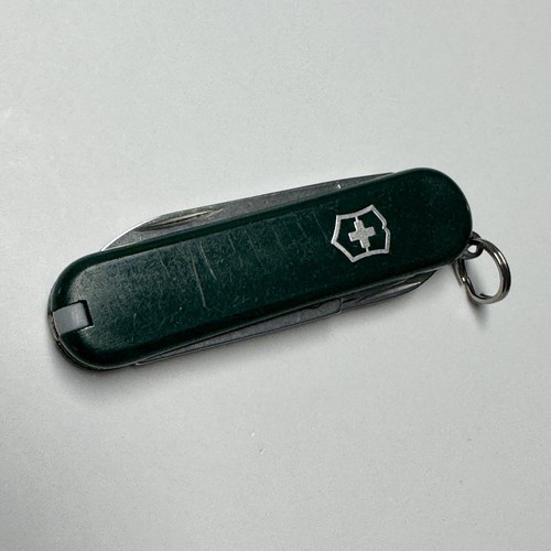 Swiss Army Knife Victorinox 58mm Classic SD Pocket Knife Green FREE SHIPPING