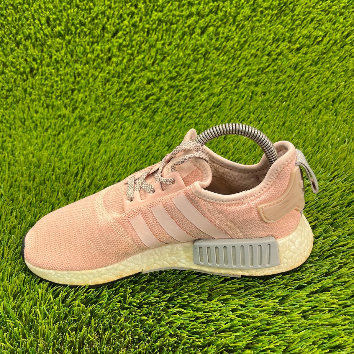 adidas gazelle silver green womens ADIDAS NMD R1 Vapour Pink/Light Onix (BY3059) – Prime main image 1