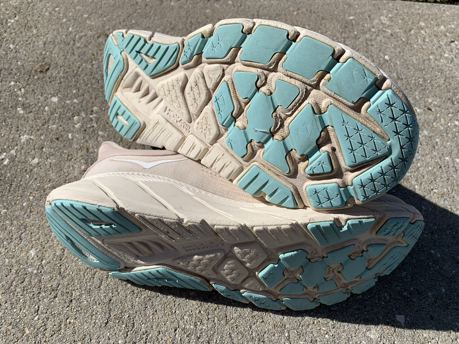 Size 10 - Hoka Arahi 7 Women's (Vanilla/Cream) Running Shoes Sneakers thumbnail 11