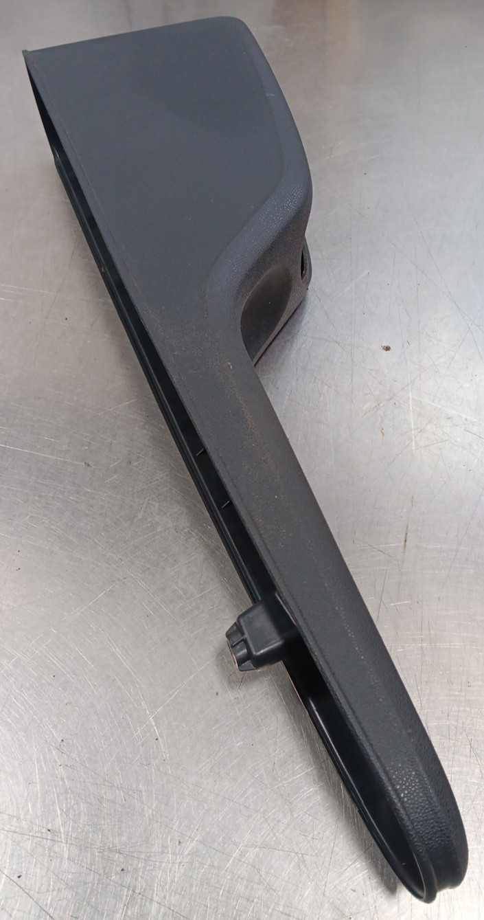 SMART FOR TWO BRABUS 2009  CENTER CONSOLE TRIM GREY TUNNEL COVER A 451 689 00 31