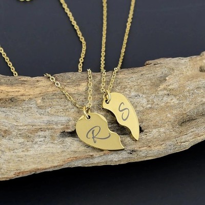 Personalisierte Halskette mit Gravur Split Herz für Paare, Freunde personalisieren Geschenk