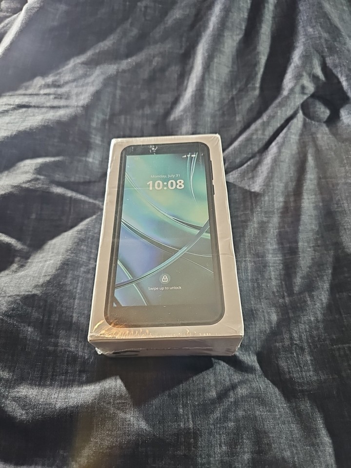 FOXXD A551 (Unlocked) Black 4G LTE 5.5" 2GB RAM 16GB