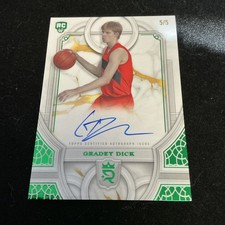 2023-24 Topps Royalty Basketball Set Review and Checklist 32