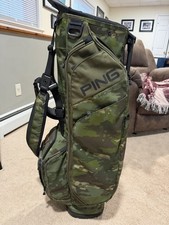 Ping Camo Hoofer Carry Bag In Great Condition 5 Way Divider
