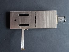 Porta-testina x giradischi -headshell originale MARANTZ completo di cavetti