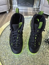 NIB NIKE LITTLE POSITE ONE GS YOUTH 7 /WOMEN'S 8.5 BLACK/VOLT