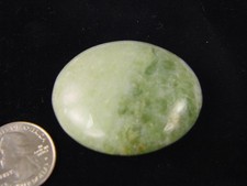 BUTW Serpentine/Jade Massage Palm Worry Pocket Healing Stone with bag 7589K