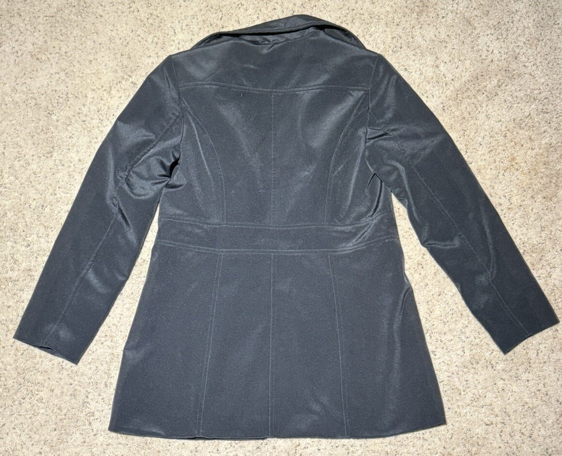 Picture 2 of 4