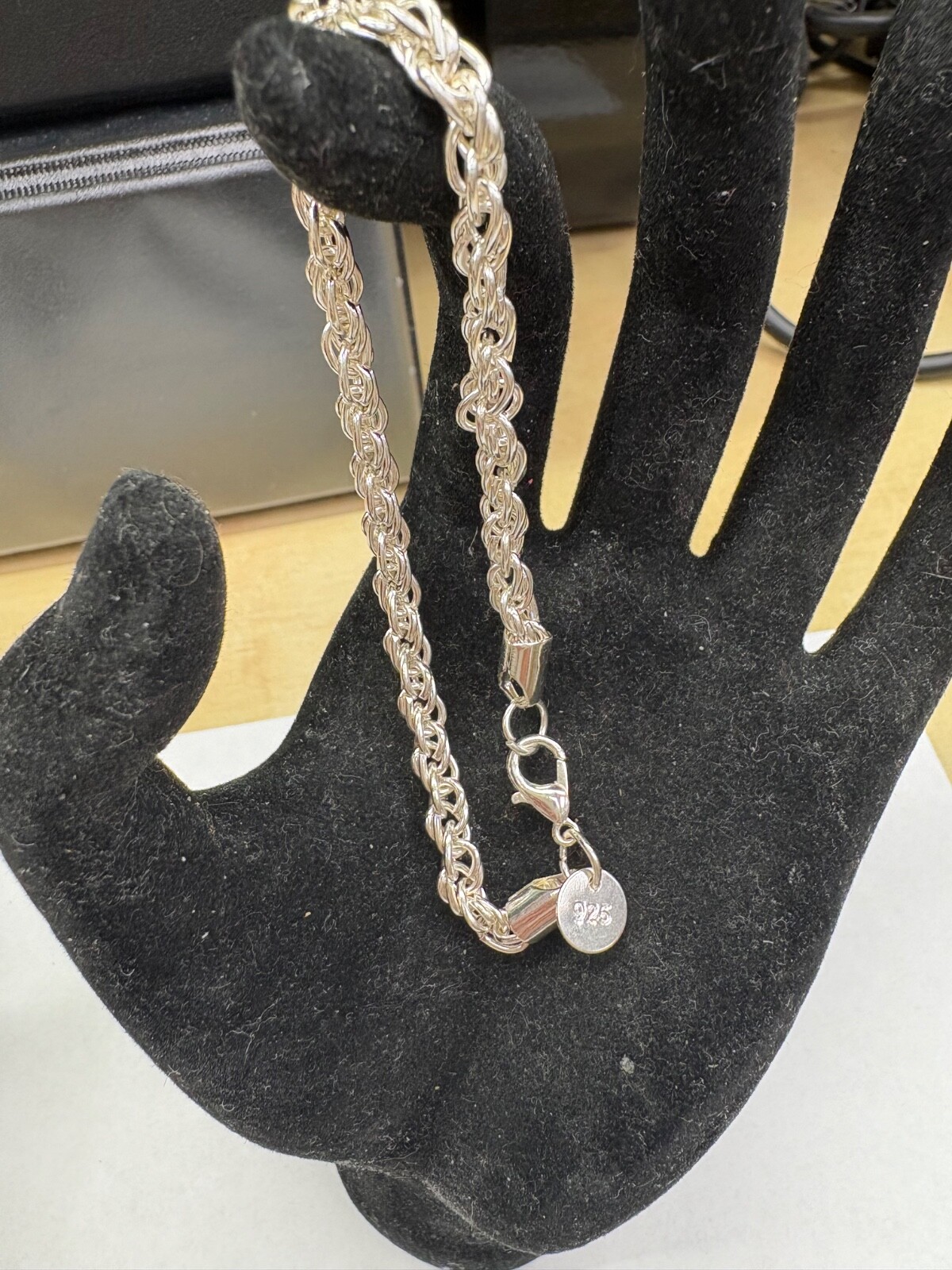 solid sterling silver marked 925 large rope chain… - image 1