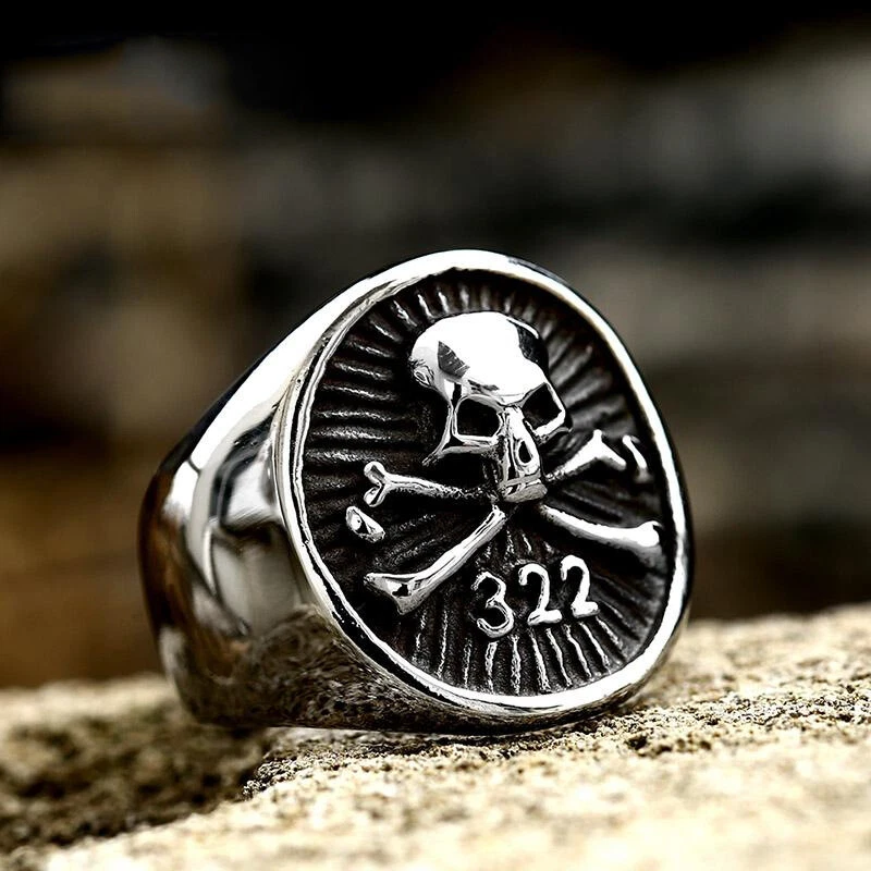 Gothic 322 Cross Bone Skull Ring Stainless Steel Men s Vintage Biker Signet Ring