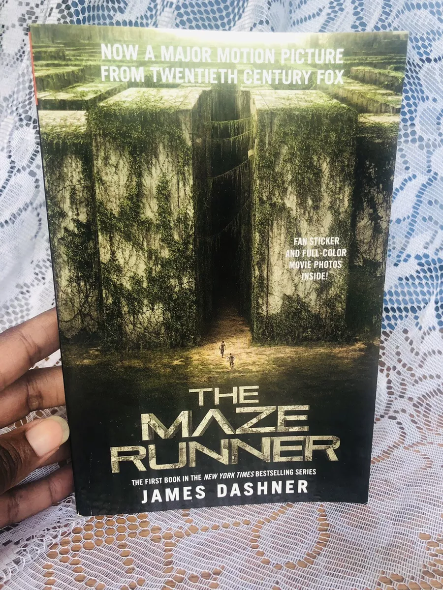 The Maze Runner (Maze Runner Series #1)