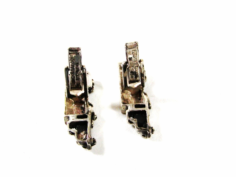 Garde-boue avant droit JAGUAR XE X760 T4N2636 Neuf et d Garde-boue avant droit JAGUAR XE X760 T4N2636 Neuf et d