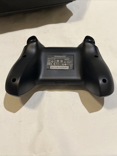 SteelSeries Stratus Duo Wireless Gaming Controller Black for PC/Android/VR - Picture 8 of 10