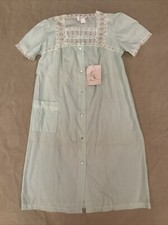 BARBIZON Robe sz S embroidered Blendaire Batiste Button Front Lace Trim NEW Flaw
