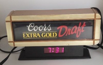 Vintage 1989 Coors Extra Gold Draft Beer Light Up Sign Digital
