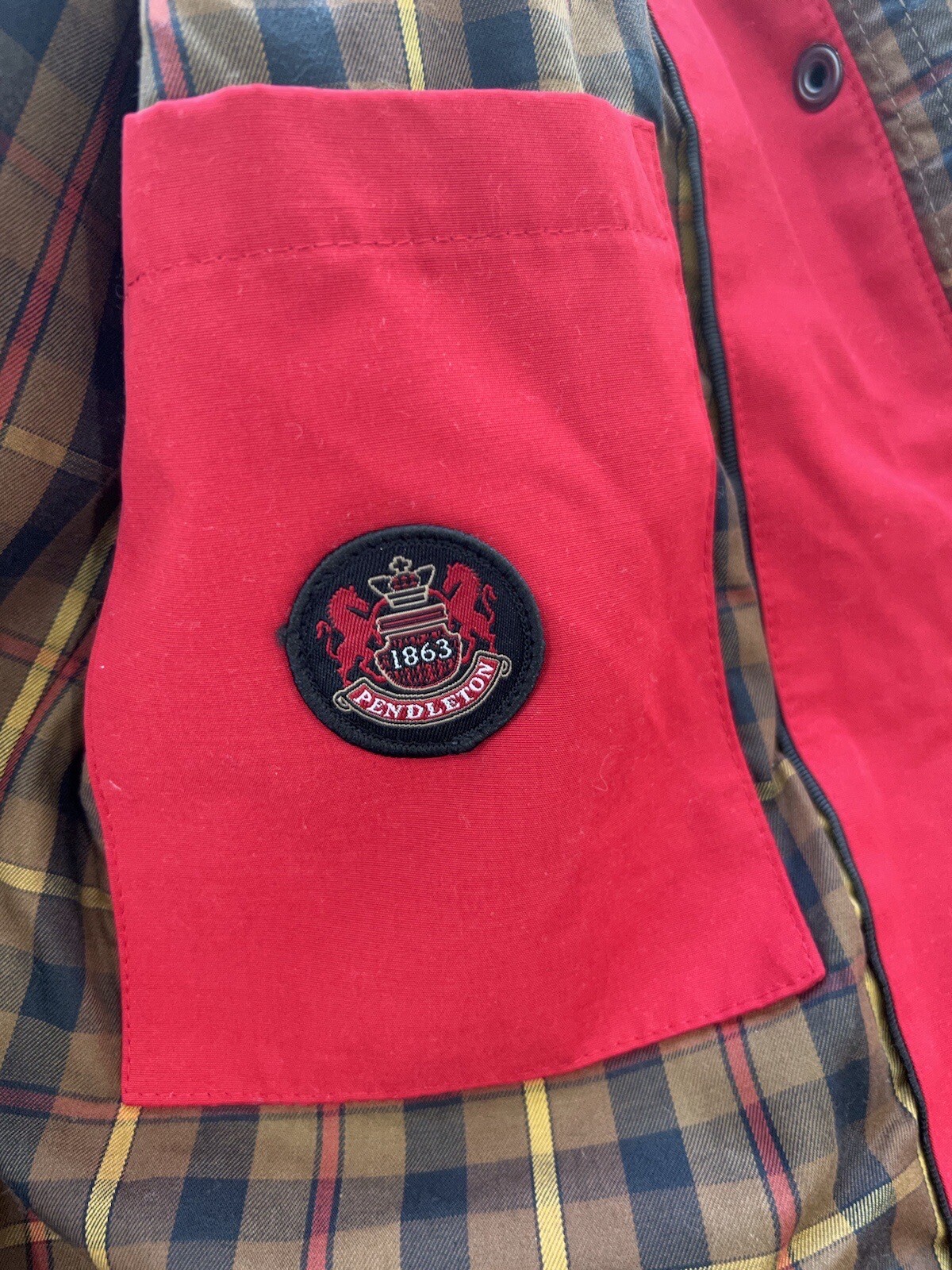 PENDLETON Red Softshell Women Rain Jacket with Ho… - image 9