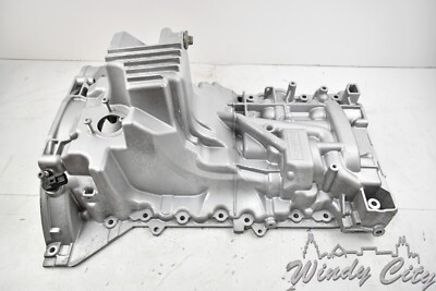 2010-2023 3.0L 5.0L LAND ROVER ENGINE OIL PAN LR035934