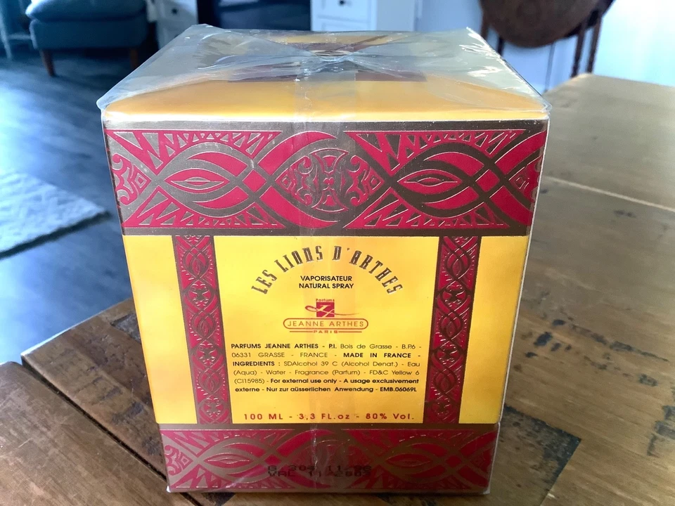 VERY RARE JEANNE ARTHRS PARIS LES LIONS D'ARTHES EAU DE PARFUM 3.3oz NIB SEALED - Image 3 of 4