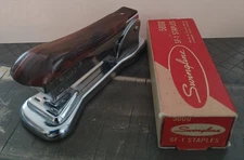 Vintage ACE CADET 302 Lift Top Stapler Brown Swirl Bakelite & Swingline Staples