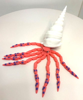 3D Printed Squid and Removable Shell Hat! Flexable figit toy.