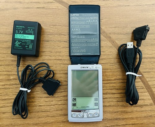 SONY CLIE PEG-S320 Handheld Palm OS V4 Silver w/ Dock Tested Working + EXTRAS - Picture 6 of 11